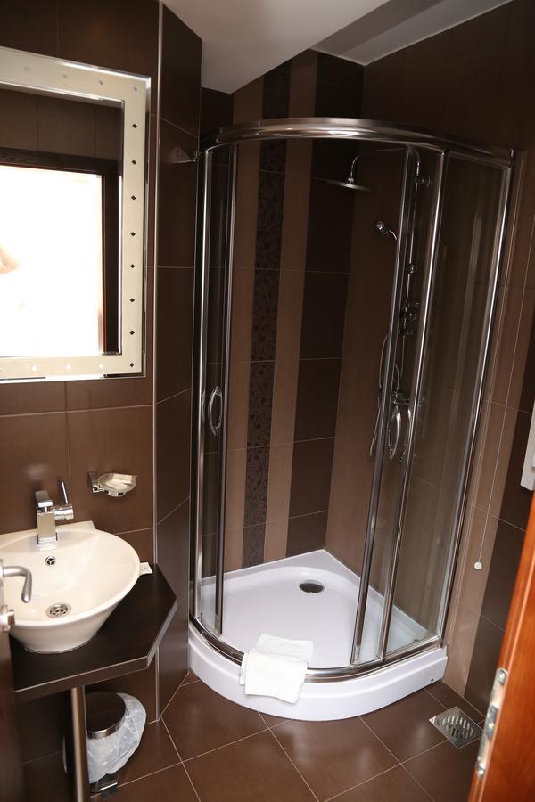 B&B Park Sremcica Екстер'єр фото