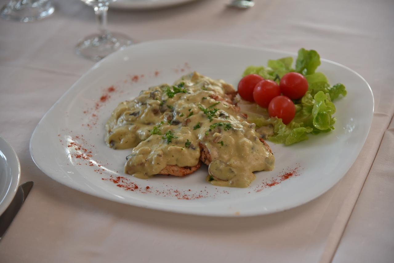 B&B Park Sremcica Екстер'єр фото
